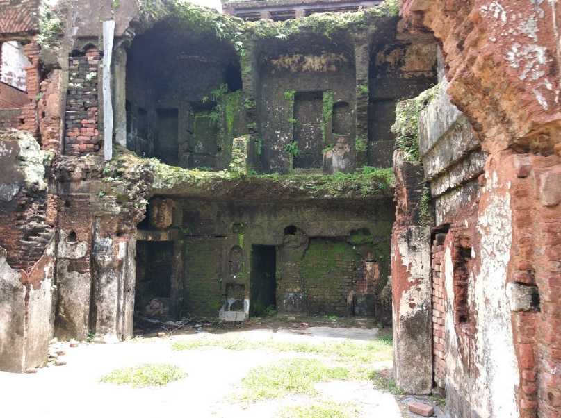 The backyard of a destroyed house in Panam City